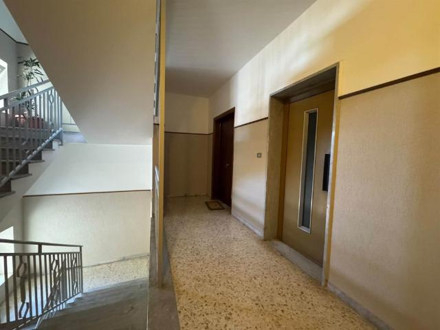 Appartamento in affitto a Turi via san pompilio maria pirrotti 4, non arredato/vuoto, box, riscaldamento autonomo TrovaCasa