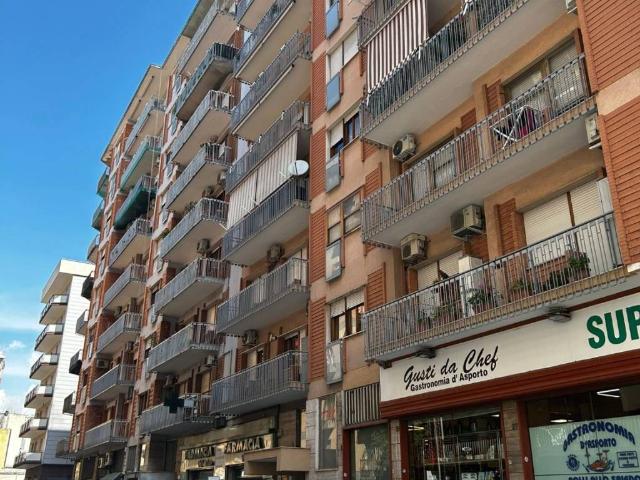 Appartamento in affitto a Taranto TA