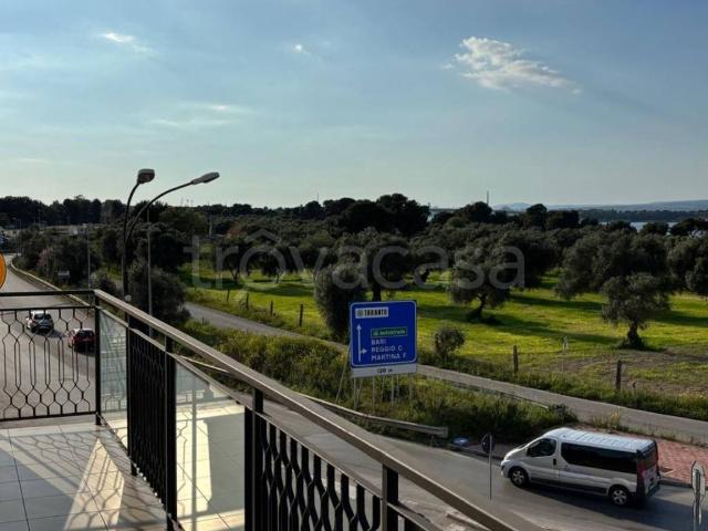 Appartamento in affitto a Taranto via Giuseppe Speziale, 1, arredato, balcone, cucina abitabile TrovaCasa