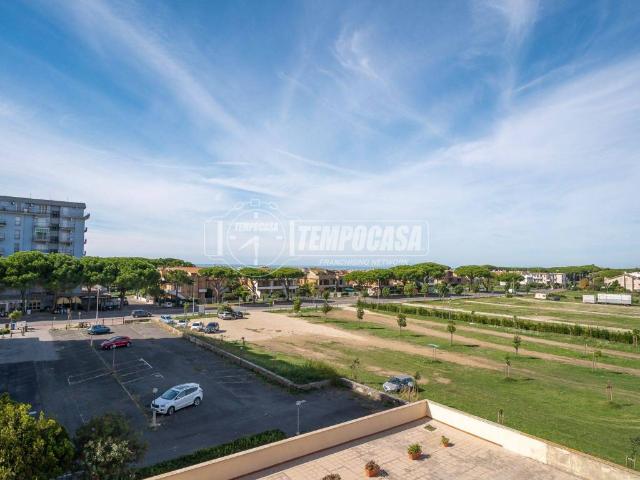 Appartamento in affitto a Tarquinia viale a. Doria 73, arredato, posto auto, terrazzo TrovaCasa