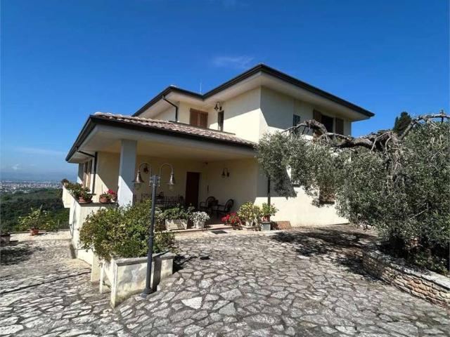Appartamento in affitto a Terni TR