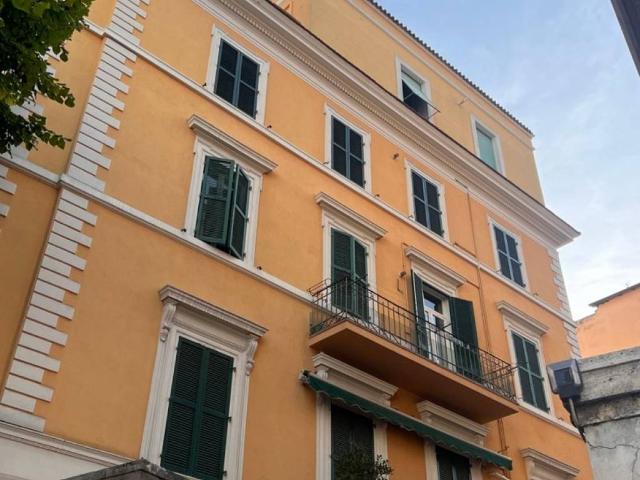Appartamento in affitto a Terni TR