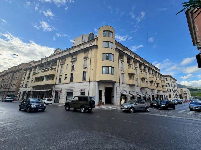 Appartamento in affitto a Terni