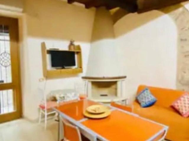 Appartamento in affitto a Terracina via Campo dei Fiori, lavatrice, lavastoviglie, frigorifero TrovaCasa