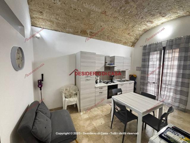 Appartamento in affitto a Terrasini lungomare Peppino Impastato, 5, arredato, infissi in legno TrovaCasa