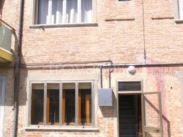 Appartamento in affitto a Terre del Reno corso Italia, 402, arredato, giardino privato, posto auto TrovaCasa