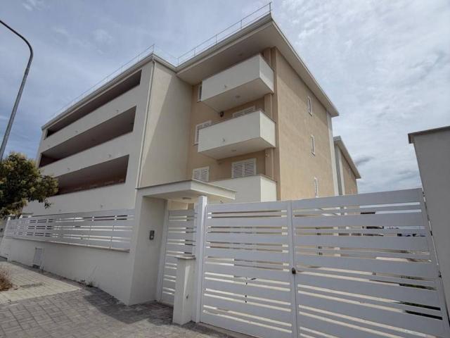 Appartamento in affitto a Teverola via Roma Traversa 4, non arredato/vuoto, box, terrazzo TrovaCasa