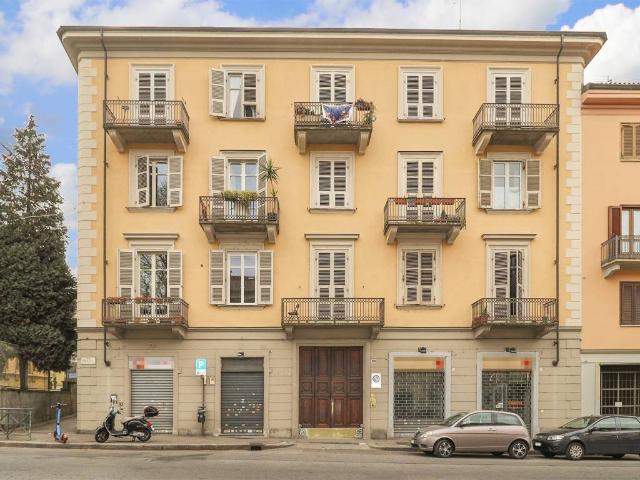 Appartamento in affitto a Torino TO