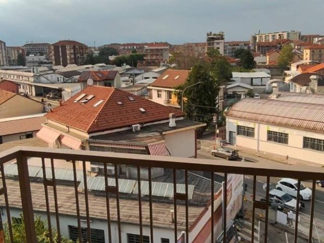 Appartamento in affitto a Torino TO