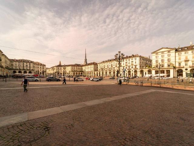 Appartamento in affitto a Torino TO