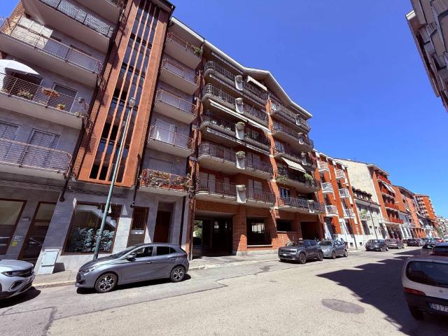 Appartamento in affitto a Torino TO