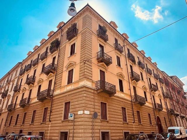 Appartamento in affitto a Torino TO