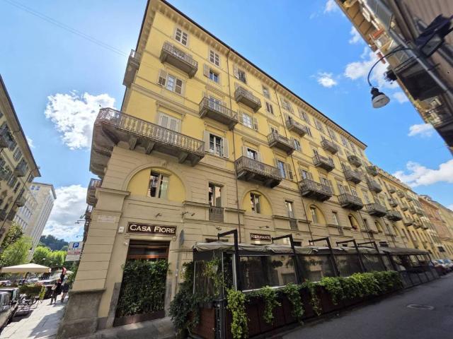 Appartamento in affitto a Torino TO