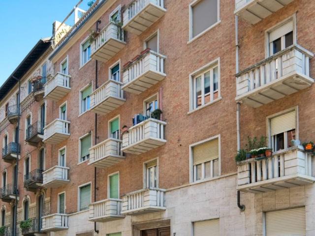 Appartamento in affitto a Torino TO