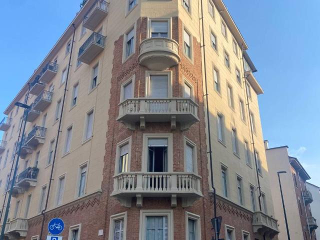 Appartamento in affitto a Torino TO