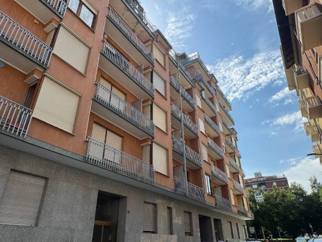 Appartamento in affitto a Torino TO