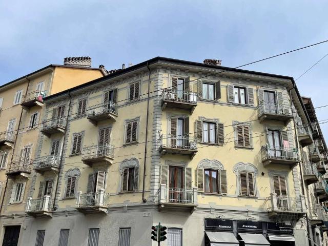 Appartamento in affitto a Torino TO