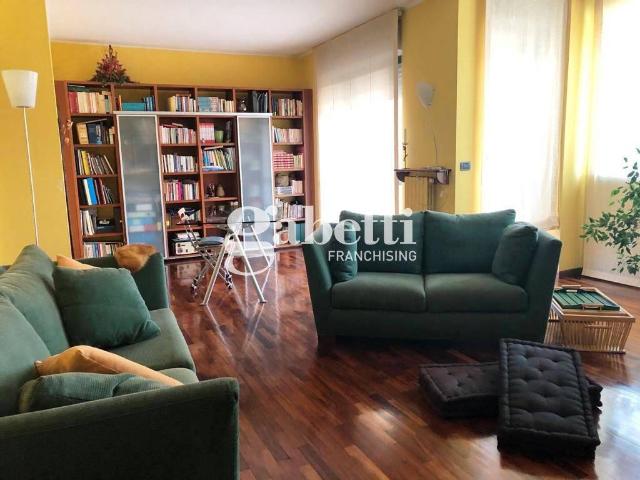 Appartamento in affitto a Torino TO