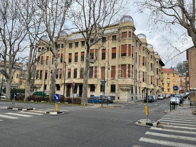 Appartamento in affitto a Torino via Cosseria, 1, non arredato/vuoto, ascensore, balcone TrovaCasa