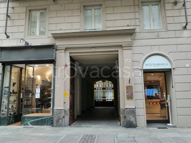 Appartamento in affitto a Torino via Carlo Alberto, 43, arredato, ascensore, doppia esposizione TrovaCasa