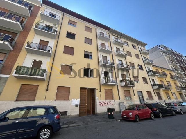 Appartamento in affitto a Torino via Castagnevizza, 19, arredato, ascensore, centrale TrovaCasa