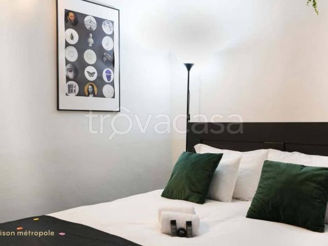 Appartamento in affitto a Torino via Accademia Albertina, arredato, frigorifero, luminoso TrovaCasa