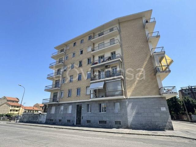 Appartamento in affitto a Torino via Ada Negri, 11, arredato, terrazzo, doppia esposizione TrovaCasa
