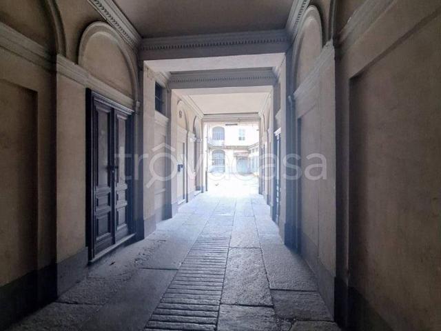 Appartamento in affitto a Torino via Bernardino Galliari, 27, arredato, riscaldamento autonomo, lavatrice TrovaCasa