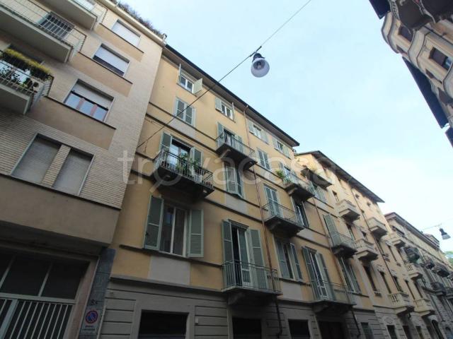 Appartamento in affitto a Torino via Governolo, 6, arredato, ristrutturato, centrale TrovaCasa