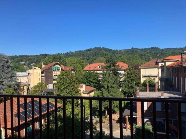 Appartamento in affitto a Torino via Gabriele Chiabrera 6, terrazzo, parzialmente arredato, riscaldamento centralizzato TrovaCasa