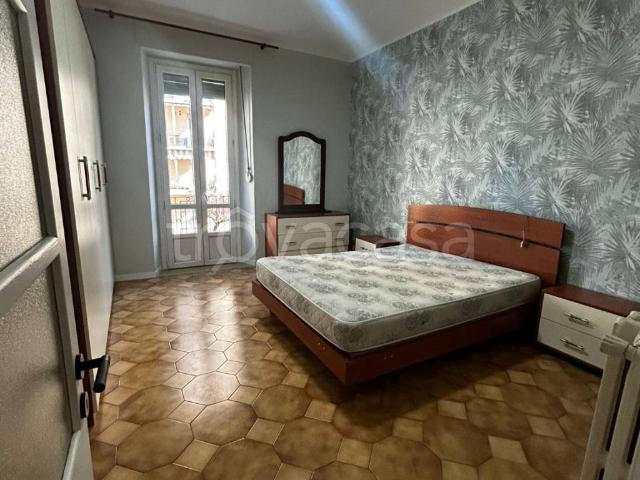 Appartamento in affitto a Torino via Genova, 44, arredato, riscaldamento autonomo, doppia esposizione TrovaCasa
