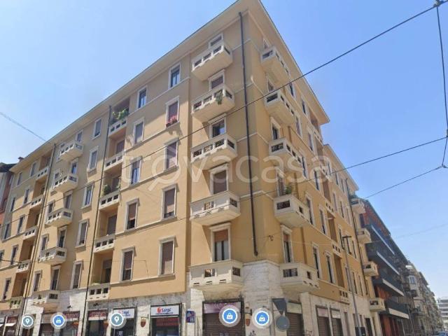 Appartamento in affitto a Torino via Giuseppe Giacosa, 22, non arredato/vuoto, immobile di prestigio, parquet TrovaCasa