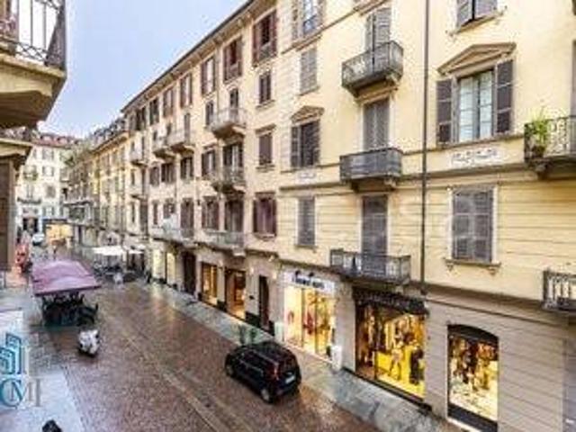 Appartamento in affitto a Torino via Giuseppe Mazzini, 4, arredato, buono stato, riscaldamento centralizzato TrovaCasa