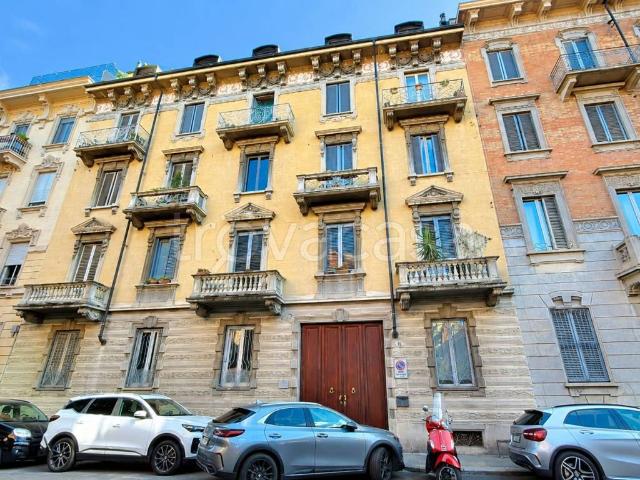 Appartamento in affitto a Torino via Giacinto Collegno, 18, arredato, contesto signorile, vicinanze negozi TrovaCasa