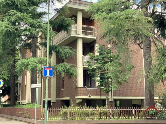 Appartamento in affitto a Torino via Giovanni Servais, 196, giardino condominiale, cantina, balcone TrovaCasa