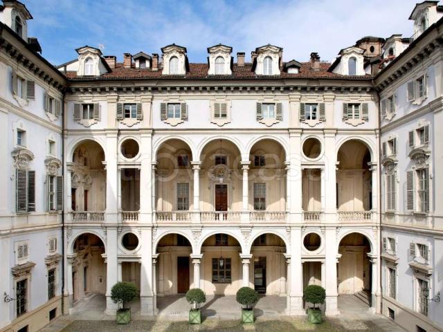 Appartamento in affitto a Torino via della Consolata, 1/bis, arredato, ascensore, cucina a vista TrovaCasa