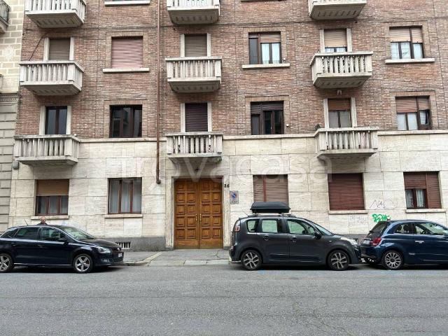 Appartamento in affitto a Torino via Evangelista Torricelli, 36, arredato, lavastoviglie, frigorifero TrovaCasa