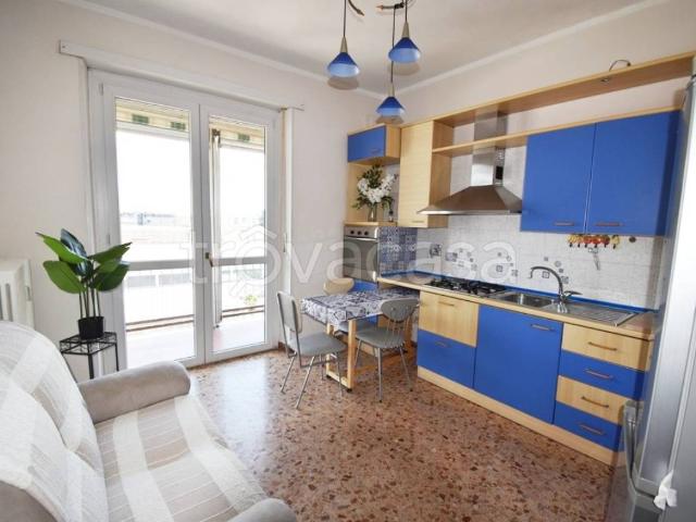 Appartamento in affitto a Torino via Fratelli Garrone, 109, arredato, ascensore, doppia esposizione TrovaCasa