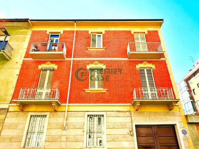 Appartamento in affitto a Torino via Monte Valderoa 06, arredato, riscaldamento autonomo, libero subito TrovaCasa