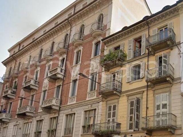 Appartamento in affitto a Torino via Madama Cristina, 17, arredato, ascensore, ultimo piano TrovaCasa