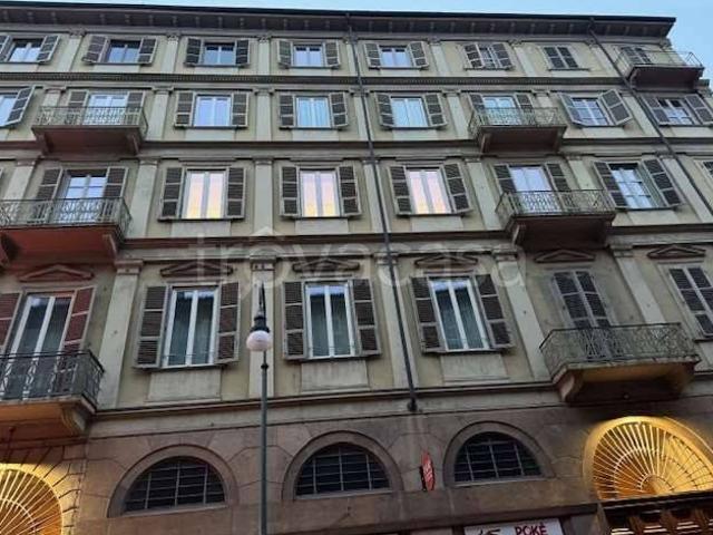 Appartamento in affitto a Torino via Melchiorre Gioia, 11, arredato, riscaldamento autonomo, immobile di prestigio TrovaCasa