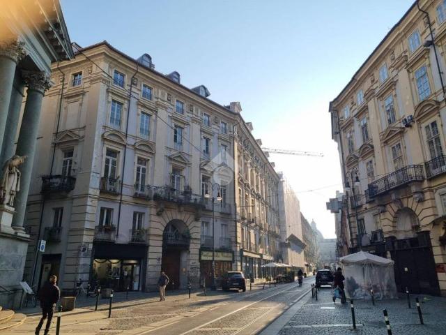 Appartamento in affitto a Torino via Milano, 20, arredato, travi a vista, centrale TrovaCasa