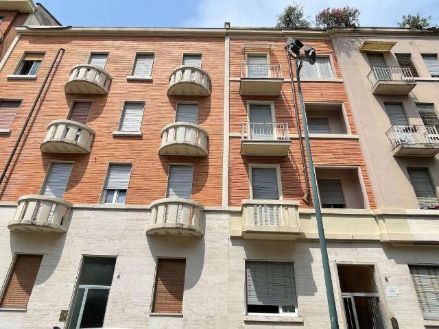 Appartamento in affitto a Torino via Netro 6 bis, arredato, ristrutturato, cantina TrovaCasa