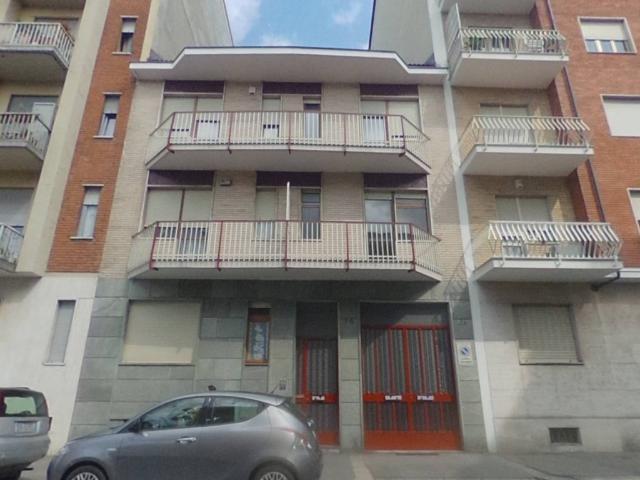 Appartamento in affitto a Torino via Saverio Mercadante, 18, ristrutturato, cantina, balcone TrovaCasa