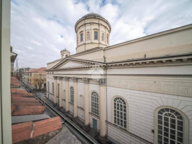 Appartamento in affitto a Torino via San Massimo, 30, arredato, riscaldamento autonomo, ristrutturato TrovaCasa