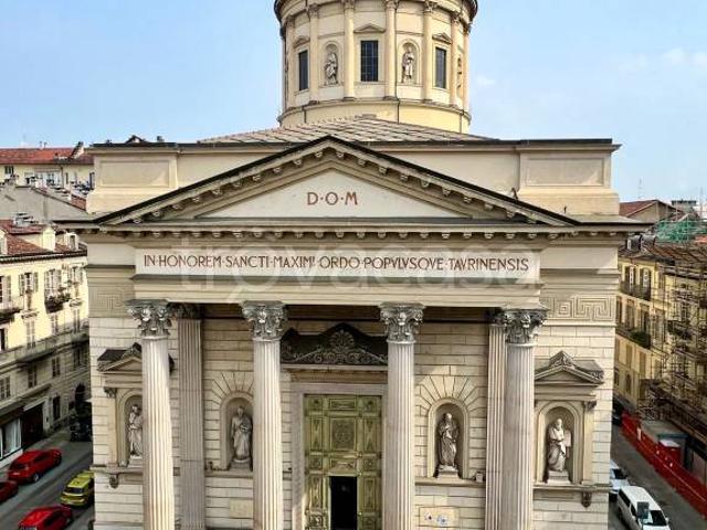 Appartamento in affitto a Torino via San Massimo, 41, Via della Rocca