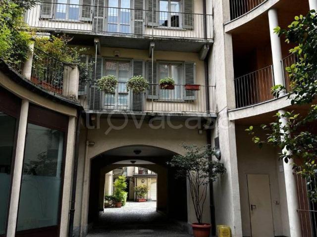 Appartamento in affitto a Torino via San Massimo, 45, arredato, terrazzo, ascensore TrovaCasa
