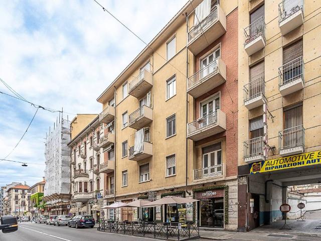 Appartamento in affitto a Torino via San Donato, 62, arredato, ristrutturato, lavatrice TrovaCasa