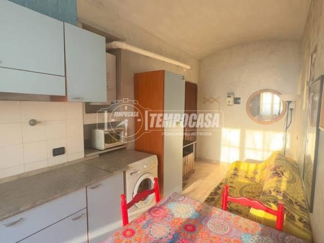 Appartamento in affitto a Torino via San Donato 27, senza ascensore, balcone, cucina abitabile TrovaCasa