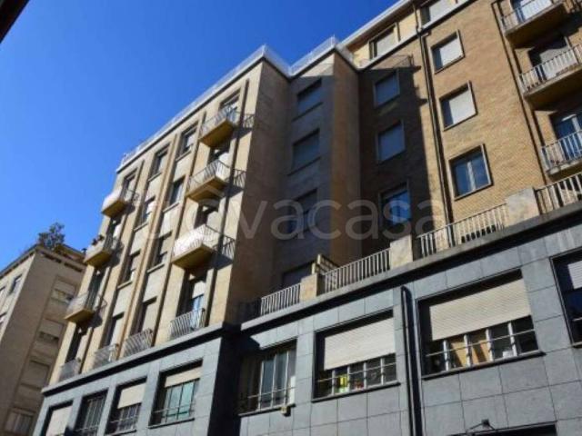Appartamento in affitto a Torino via san quintino 4, Via Roma